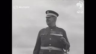 UK: RSM RONALD BRITTAIN'S LAST PARADE AT ALDERSHOT BEFORE RETIREMENT (1954)
