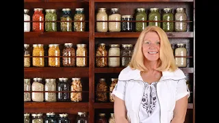 How to Make Home Storage Shelves for Dehydrated and Canned Foods