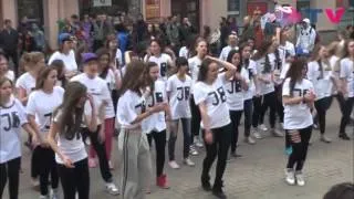 Teen's Voice на флешмобе в честь Джастина Бибера