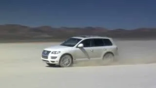 Volkswagen Touareg TDI - Top Speed Dry Lake Test