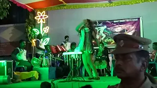 Chikini chameli dance performance