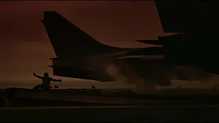 Top Gun, by Tony Scott (1986) - Opening scene (with Tom Cruise)