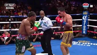 Referee's hilarious reaction to huge hits in Danny Garcia v Shawn Porter fight 🤣