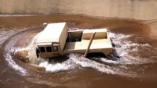 US Marines Vehicles & Humvee River Fording Training