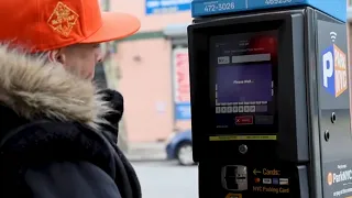 New pay-by-plate parking meters roll out in Manhattan