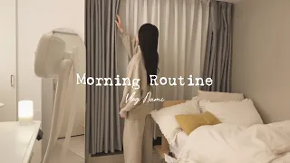 5:30 a.m. Morning routine starting the day on a cold, dark winter morning. Japan Living alone VLOG