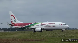 Arrivage d'avion à l'aéroport de Nantes sous la tempête de vent🌧✈️💨 côté Nord