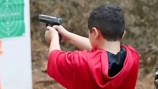 Texas Kids Try Out Guns for 1st Time