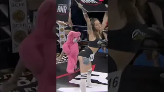 Ring girl gets tackled by her dwarf girlfriend in a teddy bear costume at RNR #boxing