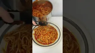 Spaghetti à la sauce tomate 🍅🍝 #spaghetti #cuisine #recette #kitchen
