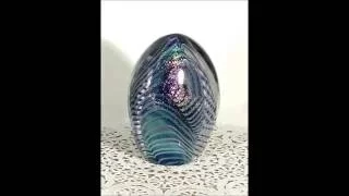 Eickholt Magnum Egg Paperweight 1986