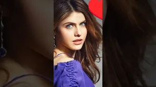 Alexandra Daddario Bikini/whatsapp cute smile status#shorts