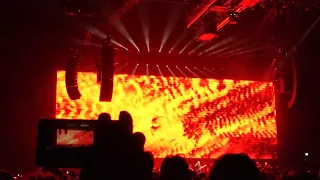 Roger Waters - Another Brick In The Wall (Amsterdam, 2018)