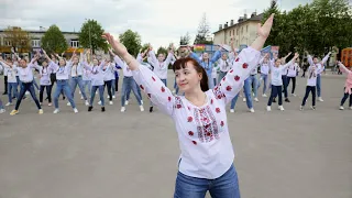 Україна  у вишиванці - Ukraine in an embroidered shirt  - флешмоб