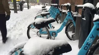 Heavy snow hitting Midwest; dangerous cold coming