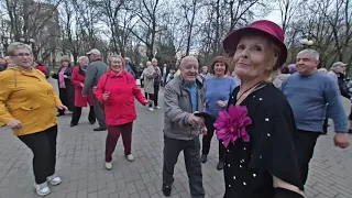 7.04.24г..."За Глаза Твои Карие"... В. Хозяенко... звучит на танцполе в Гомеле...