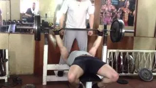 Литвин Сергій жим 115 кг на 12 раз