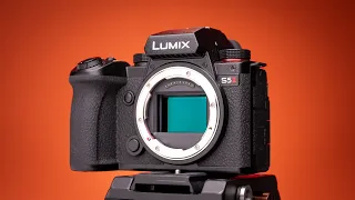 THIS Is The BIGGEST Advantage Of Shooting Lumix