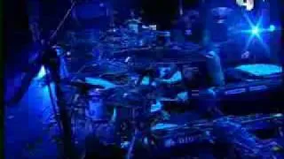 shakira - Pies Descalzos   Live in Dubai 2007.flv