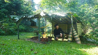 5 DAYS SOLO SURVIVAL CAMPING: (NO FOOD, NO WATER, NO SHELTER) FISH TRAP, CATCH and COOK