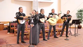 Padre Nuestro por el mariachi Flores