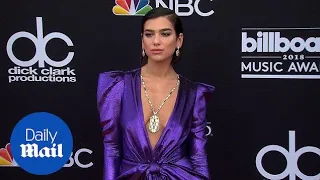 Perfect in purple! Dua Lipa commands 2018 Billboards red carpet - Daily Mail
