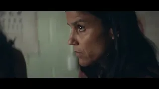 CLARA SOLA-TRAILER