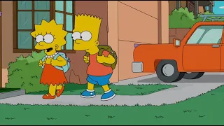 Bart and Lisa fighting over Tater-tots - The Simpsons