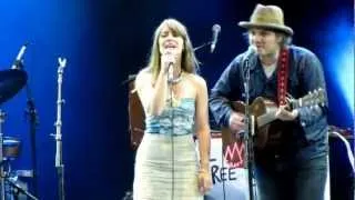 Feist & Jeff Tweedy (Wilco) - You And I @ Way Out West, Gothenburg