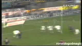 97/98 Home Ronaldo vs Schalke 04