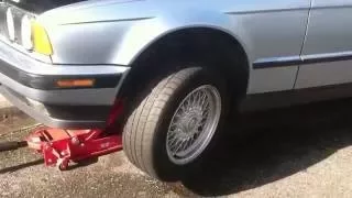 How To: Jack Up BMW E34