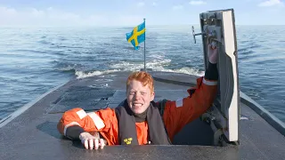 Lever 24 timmar i en svensk ubåt