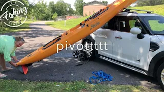 Short Fat Mom Shows How To Load A Kayak On A Small Car By Yourself! Hobie Outback on Mini Cooper