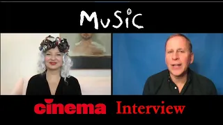 "Music": Regisseurin Sia im Interview