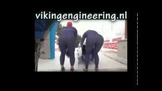 Funny_ Bobsled runner Gillian Cooke splits her spandex.mp4