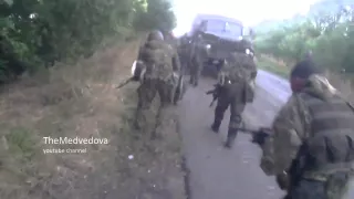 Штурм ополчением ДНР блокпоста АТО 18    Pro russians rebels sturm Ukrainian checkpoint