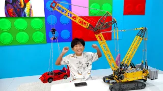 예준이와 예성이의 블럭 조립놀이 크레인 만들기 Build Color Block Crane Toy