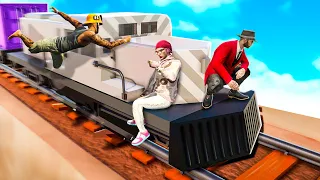 SFIDO I MIEI AMICI A CHI STA PIÙ TEMPO SOPRA IL TRENO! - GTA 5