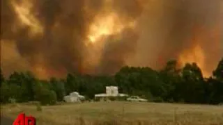 Raw Video: Wildfires Ravage Australia