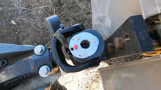 Using the D035 tow hitch & Arc  XO750 jockey wheel