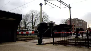 Dutch Railroad Crossing/ Level Crossing/ Bahnübergang/ Spoorwegovergang Valkenburg