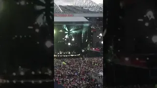 Billy Joel covers the Beatles!  Old Trafford June 2018