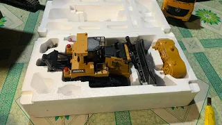 Huina 1569 RC Bulldozer Unboxing and Review/Chan Trea RCofficial
