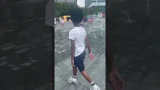 Emotional Support Alligator Take a Stroll Through Philly's Love Park 🐊