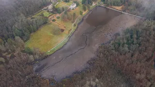 Zo werkt de afnetting van een betaalwater... inclusief DIKKE 30KG+ KARPERS en de hotspots per stek!