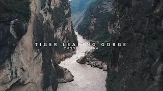 TIGER LEAPING GORGE: TRAVEL GUIDE AND TIPS (CINEMATIC VLOG) | YUNNAN, CHINA