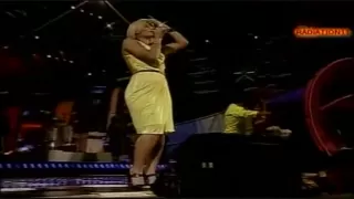 Nelly Furtado - Promiscuous (Live Viña del Mar) [HD 720p]