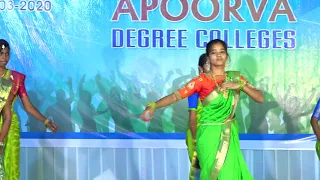 WOW FEST-2020....Aaresu koboyi paresukunanu..thilaana thilaana...Apoorva Degree College