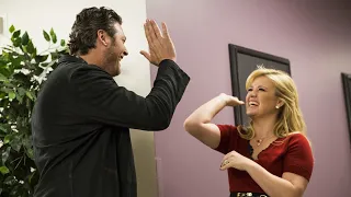 kelly clarkson and blake shelton are literal siblings pt. 2