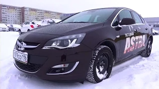 2014 Opel Astra Cosmo. Start Up, Engine, and In Depth Tour.